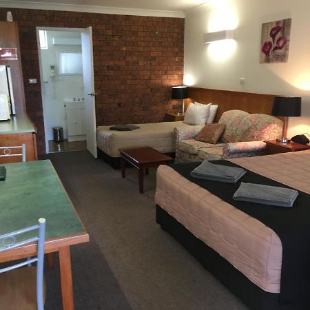 Guyra Motor Inn Экстерьер фото